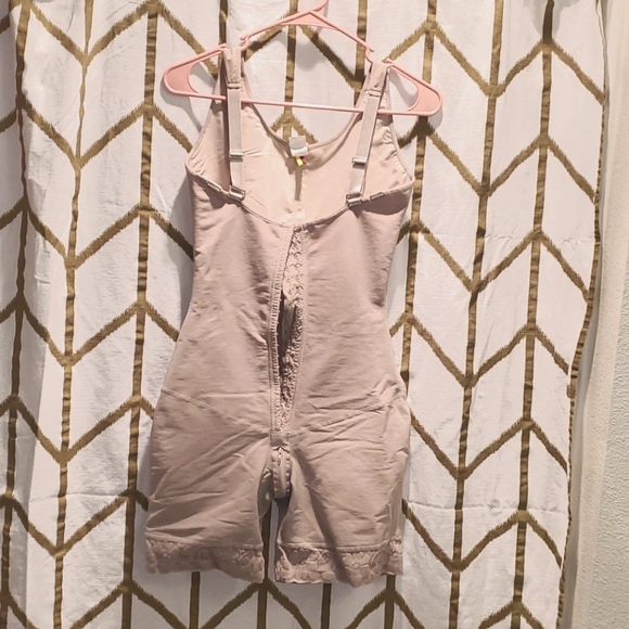 No specific brand Other - Faja colombiana